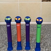 Палички тренувальні для плавання Zoggs Dive Stick Чудовий стан