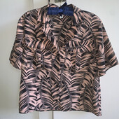 Трендова стильна блуза з кишенями, s м