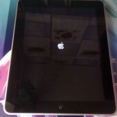 Планшет iPad (Apple)16 gb отличное состояние