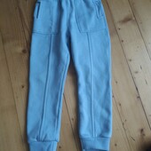 Гарні теплі спортивні штани