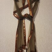 Нарядный легкий шарф