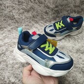 Кросівки 23р