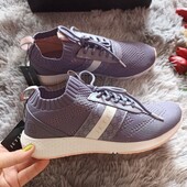 Лавандові кросівки Jette Joop розмір 36(23.5см)