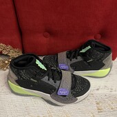 Демі Jordan Zoom Air,оригінал ,із спорт матеріалу,розмір 39,устілка 25.Новинка