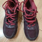 кроссовки Reebok оригинал 35.5р ст 22.5см