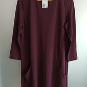 Платье теплое,новое.