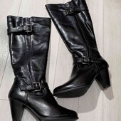 Кожаные сапоги 37размера,стелька 24,5см
