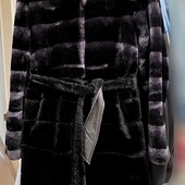 Шуба мутоновая натуральная М-XL, с норковой отделкой
