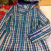 Чудова брендові куртка з капюшоном рМ