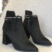 Черевики демі, гострий носик