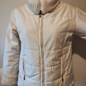 Курточка демісезонна, в дуже хорошому стані