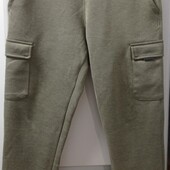 Дуже плотні трикотажні штани, розмір S/CH, в дуже гарному стані, скатуватися не будуть.