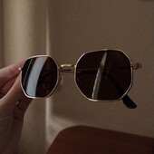 Сонцезахісні окуляри