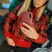 Куртка жіноча спортивна коротка