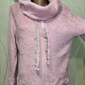 Відмінна тепла пухнаста кофта,