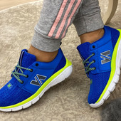 Красивые женские кроссовки Размер 38--24,2см