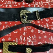 Два замшеві ремені