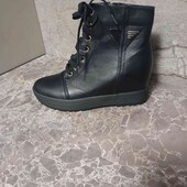 Фірмові ботинки шкіра демісезонні  супер якість 