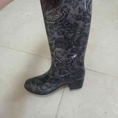 Гумові сапоги не тверді зручні 