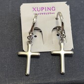 Красивые серьги крестики, топ продаж 2020 -25 года, под серебро,высота 3.5 см,ширина 10 мм