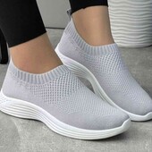 Кросівки, чудово підійдуть на перезувне