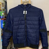 Нова тепла легенька куртка Mo Casual