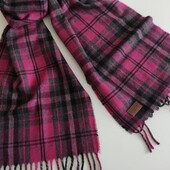 Вовняний шарф у клітинку