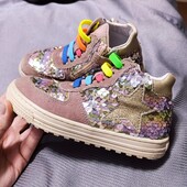 Фірмові високі кросівки на дівчинку Naturino р. 28