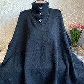 Пончо з прикрашеною горловинкою 66*104см.