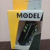 Міський автобус з металу хорошої якості.