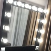 Продам дзеркало для дому або для салону чорне + подарунок лампи 100/90 все працює