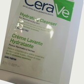 Очищающая увлажняющая эмульсия для нормальной и сухой кожи лица и тела 7 мл