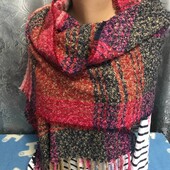 Тёплый шарф из буклированной пряжи