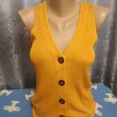 Тонкий жилет "в рубчик" на женщину S,см.замеры