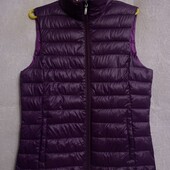 Женская стеганная жилетка отличного качества