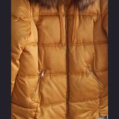 Курточка зимова F&F якісна,стан нової 56р.