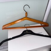 Набор прочных вешалок для одежды. 2 штуки одним лотом