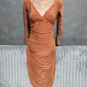 Симпатичное платье по фигуре, р.S