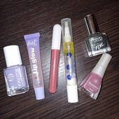 Лот з косметикою