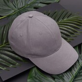 Жіноча бейсболка, кепка