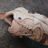 Дитячі кросівки