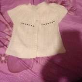 Теплая детская желеточка