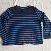 Тепленький светир р52 гарний стан розпродажа