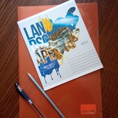 набір - 4 предмети( зошит в клітинку 24 арк.+ ручка +карандаш+ пластиковий конверт.+