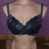 Гарний бюстгальтер Intimissim lingerie