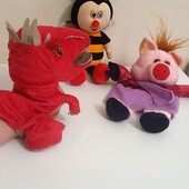 М'які іграшки на руку ляльковий театр та бджілка