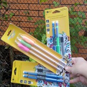 набор карандашей с резинкой+2набора мех.карандашей