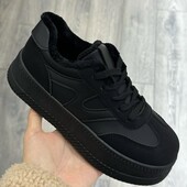 Кросівки жіночі зимові