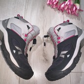 Спортивні ботінки ,устілка 22,5см.