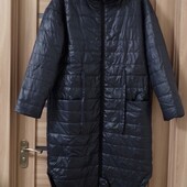 Стильная удлиненная куртка деми р.48,50